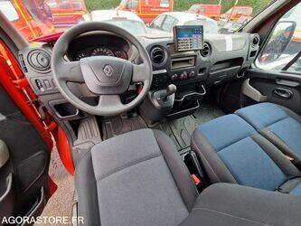 2012-renault-master-1410865-45176933