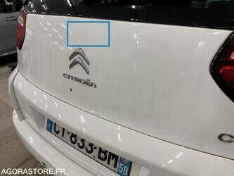 2013-citroen-c4-picasso-1410870-45177014