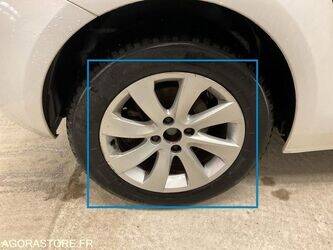 2013-citroen-c4-picasso-1410870-45177032