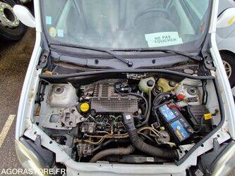 2006-renault-kangoo-1410871-45177065