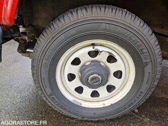 1994-nissan-patrol-45177155