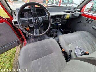 1994-nissan-patrol-45177161