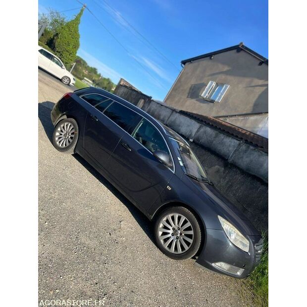 2010 أوبل INSIGNIA-45177167