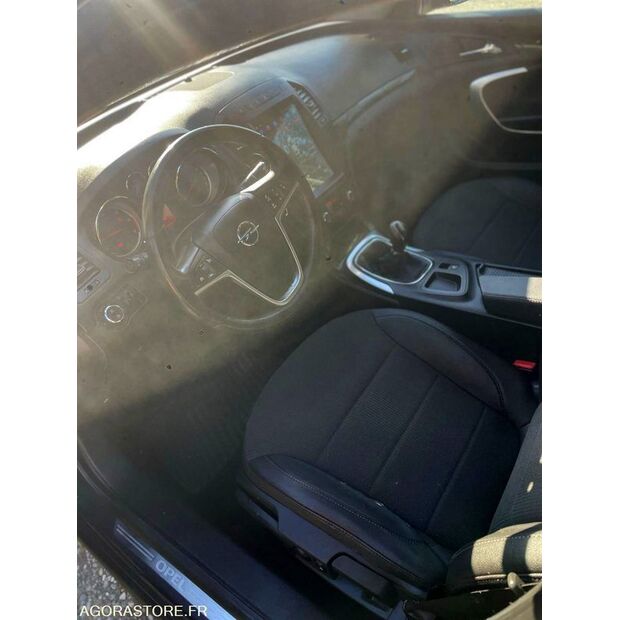 2010 أوبل INSIGNIA-45177168