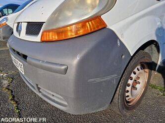 2006-renault-trafic-1410881-45177217