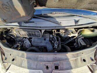 2006-renault-trafic-1410881-45177220