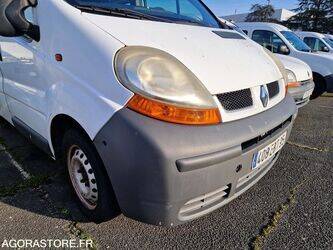 2006-renault-trafic-1410881-45177221