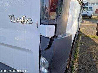 2006-renault-trafic-1410881-45177232