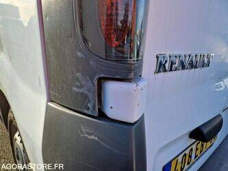 2006-renault-trafic-1410881-45177240