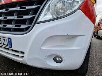 2012-renault-master-1410884-45177279