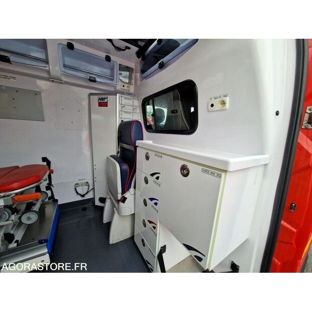 2012 Renault Master-45177286