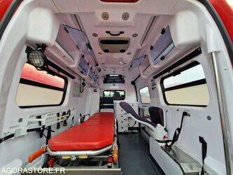 2012-renault-master-1410884-45177301