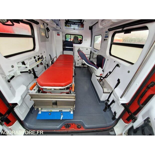 2012 Renault Master-45177302