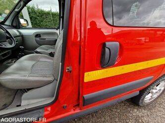 2006-renault-kangoo-1410887-45177369