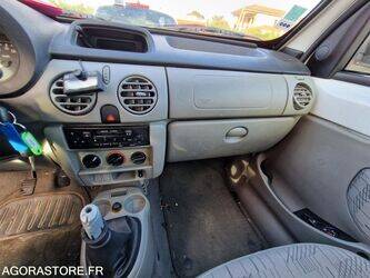 2006-renault-kangoo-1410893-45177501