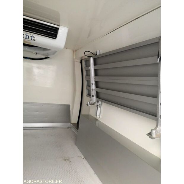 2012 رينو Kangoo-45177509