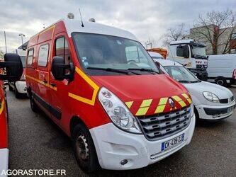 2012-renault-master-1410895-45177517