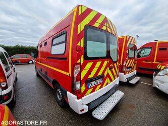 2012-renault-master-1410895-45177519