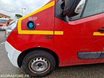 2012-renault-master-1410895-45177552