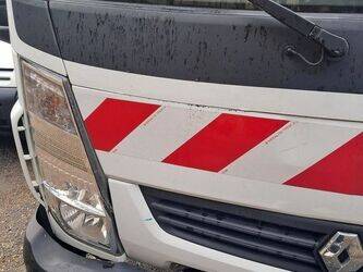 2012-renault-maxity-1410899-45177589