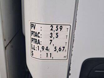 2012-renault-maxity-1410899-45177590