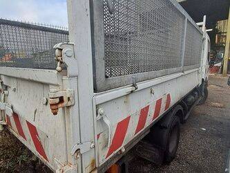 2012-renault-maxity-1410899-45177598