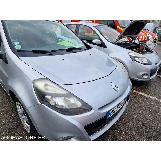 2011 Renault Clio-45177639
