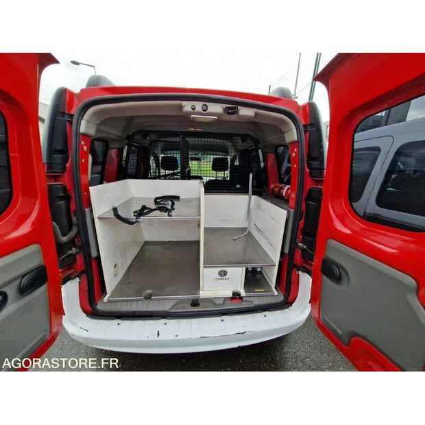 2010 رينو Kangoo-45177676