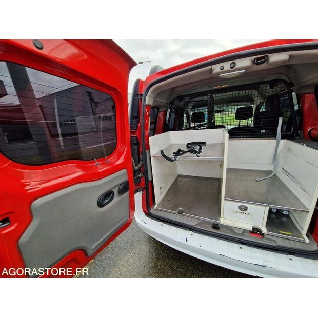 2010 رينو Kangoo-45177678