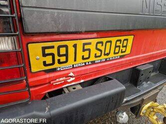 1995-nissan-patrol-1410905-45177719