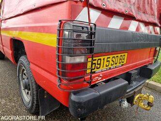 1995-nissan-patrol-1410905-45177721