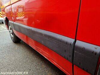 2012-renault-master-1410909-45177798