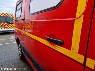 2012-renault-master-1410909-45177799