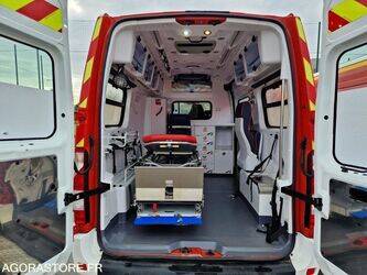 2012-renault-master-1410909-45177810