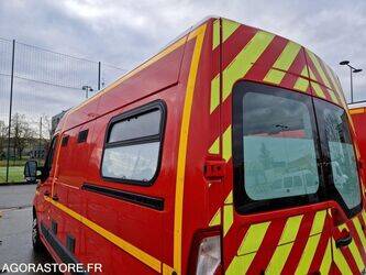 2012-renault-master-1410909-45177815