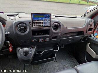 2012-renault-master-1410909-45177825