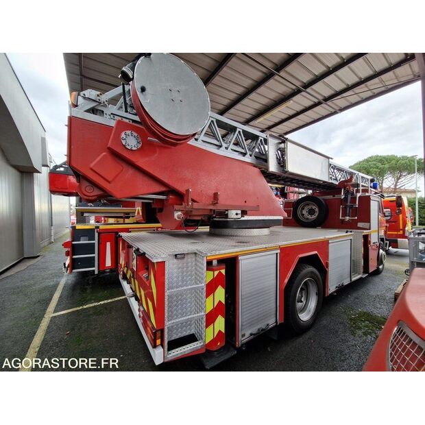 1998 Mercedes-Benz 1524-45177920