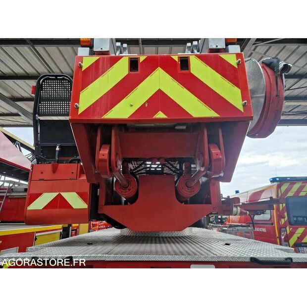 1998 Mercedes-Benz 1524-45177952