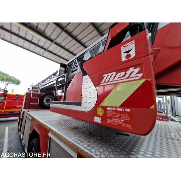 1998 Mercedes-Benz 1524-45177965