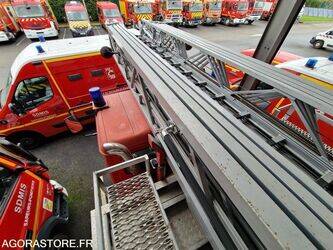 1998-mercedes-benz-1524-45177978