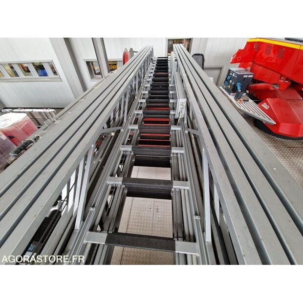 1998 Mercedes-Benz 1524-45177979