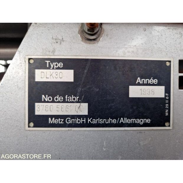 1998 Mercedes-Benz 1524-45177982