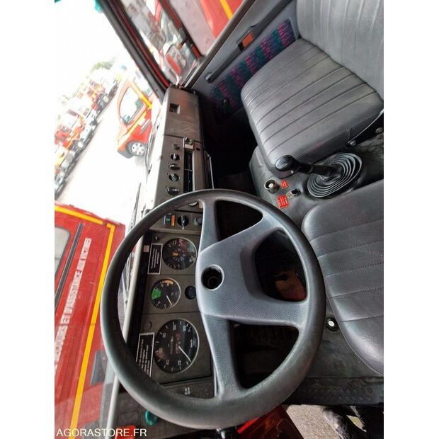 1998 Mercedes-Benz 1524-45177989