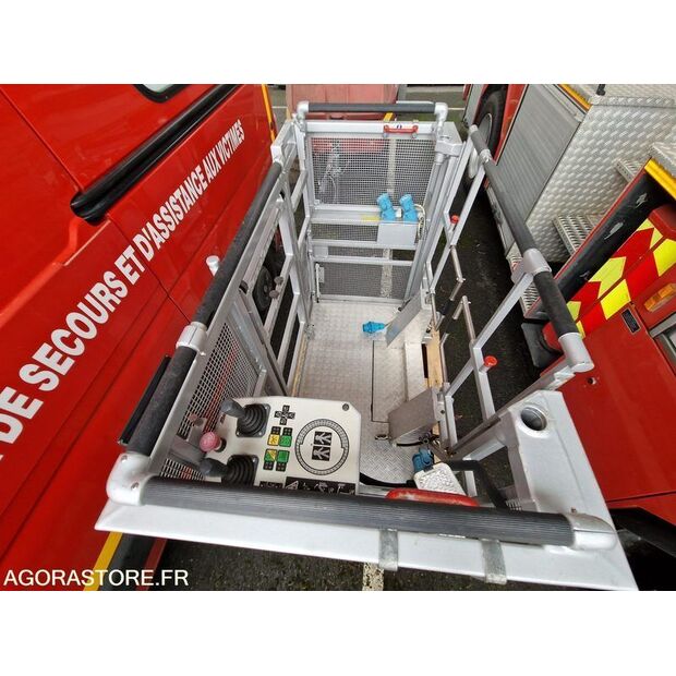 1998 Mercedes-Benz 1524-45177996