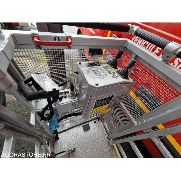 1998 Mercedes-Benz 1524-45177998