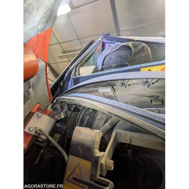 2017 كوبوتا U27-4-45178084