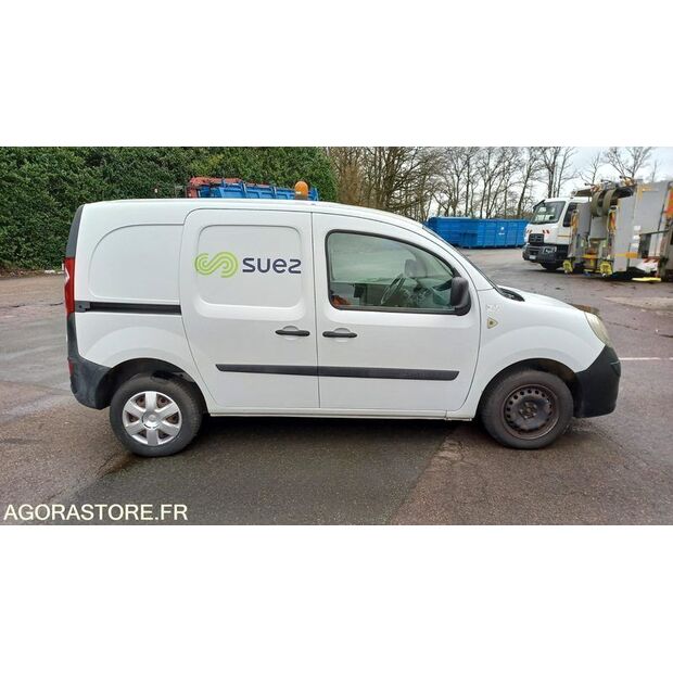 2010 رينو Kangoo-45178093