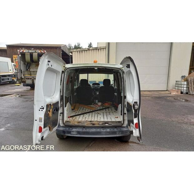 2010 رينو Kangoo-45178096