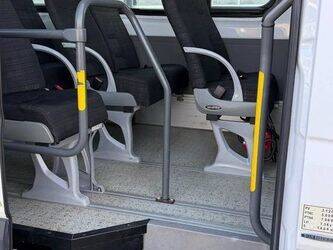 2014-mercedes-benz-sprinter-1409690-45178199