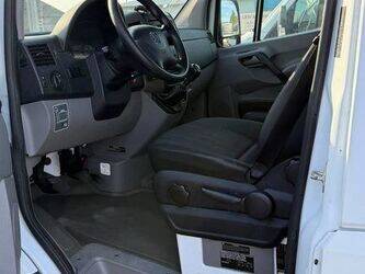 2014-mercedes-benz-sprinter-1409690-45178201